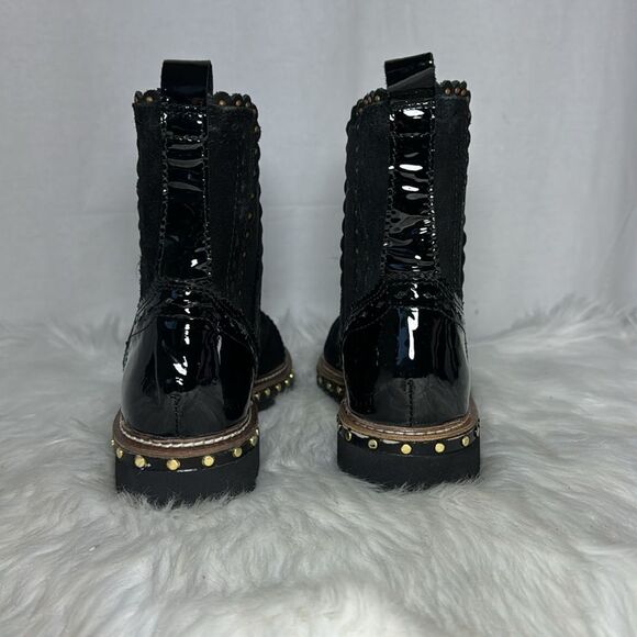 Free People Atlas NWOT Leather Studded Chelsea Booties Sz 36.5 - Picture 4 of 7